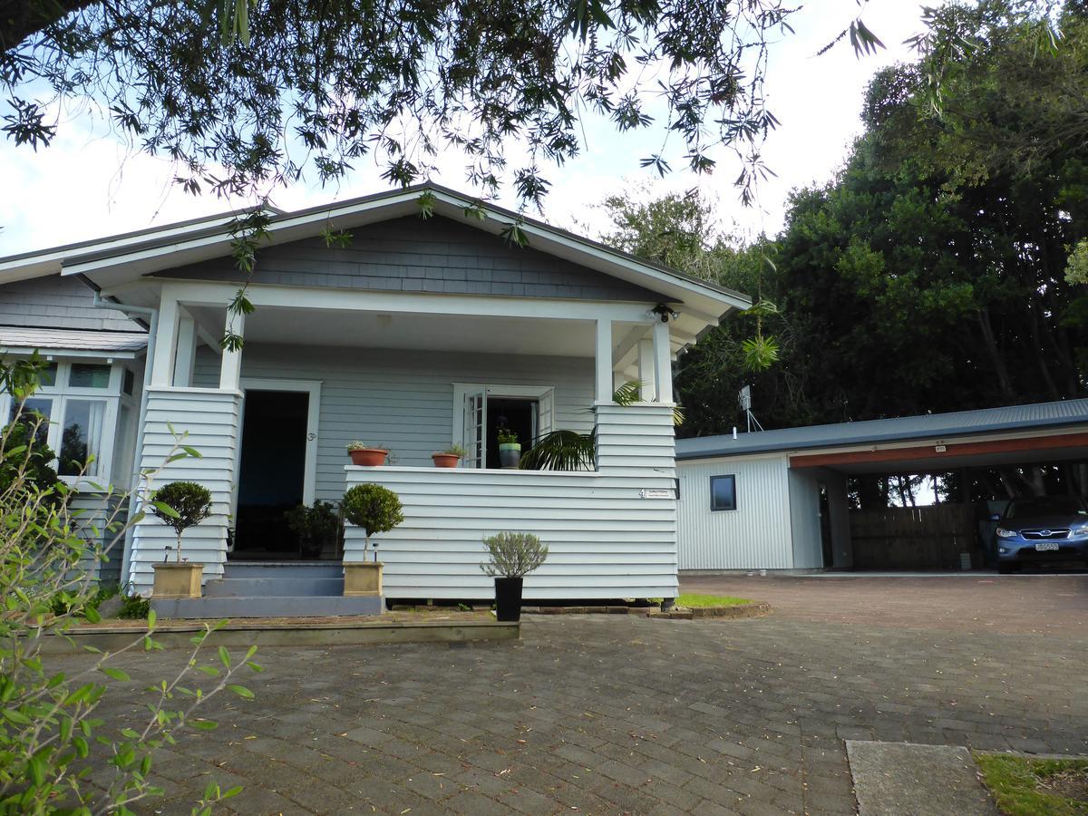 Bungalow On Bell Common Тауранга Екстер'єр фото